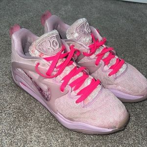 KD 15 aunt pearl